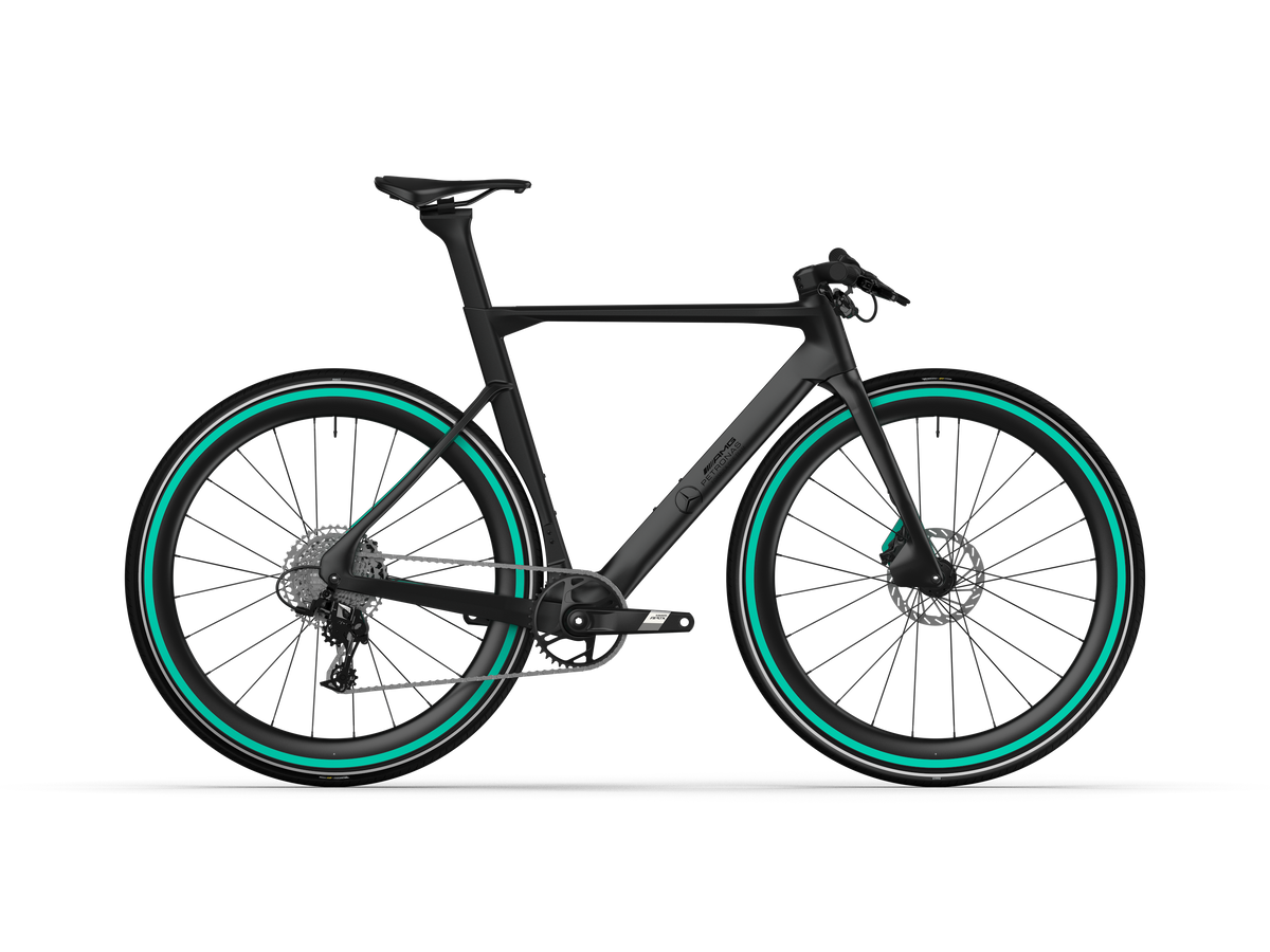 Mercedes-AMG PETRONAS F1® Team Urban Edition
