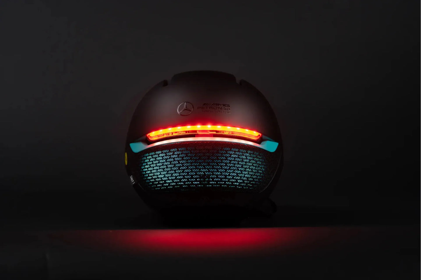 Mercedes-AMG F1® City Edition 250 Electric Bike